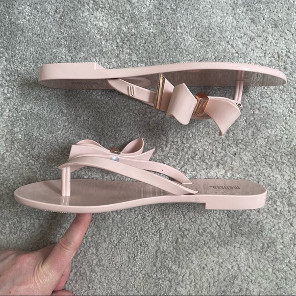 Melissa Pale Pink Rubber Harmonic Sweet Bow Sandal Flip Flops EUC Size 5 - Picture 7 of 9